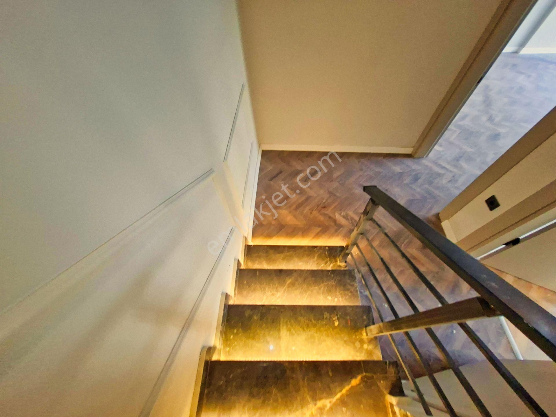 🔴🔴 Aktif'ten Güre'de Hayallerinize Yatırım Fırsatı !! Site İçinde Bahçe Kullanımlı 3+1 Villa - Görsel 28