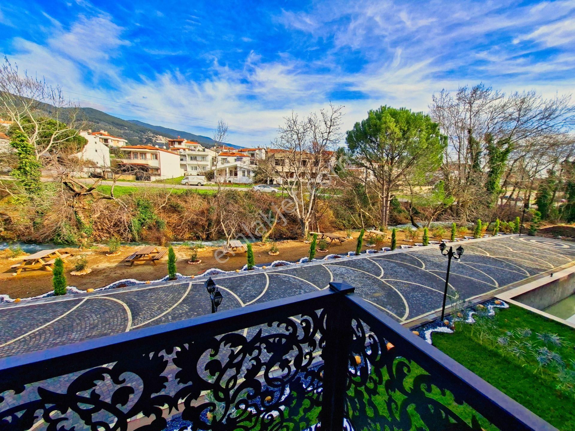 🔴🔴 Aktif'ten Güre'de Hayallerinize Yatırım Fırsatı !! Site İçinde Bahçe Kullanımlı 3+1 Villa - Görsel 27