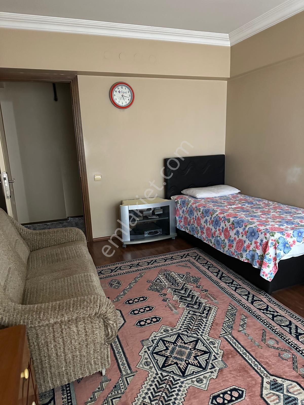 Kaan Emlak'tan Saltakta Eşyalı /eşyasız Kiralık Daire - Görsel 3