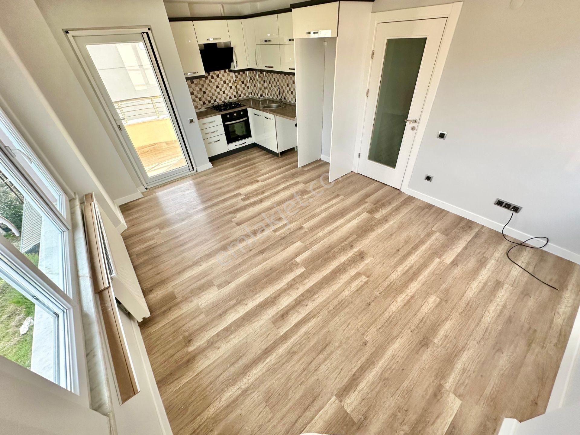 ꧁ay Emlaktan꧂akçay'da Kazdağları Eteklerinde Muhteşem Konumlu Doğalgazlı Satılık 1+1 Lüks Daire - Görsel 5