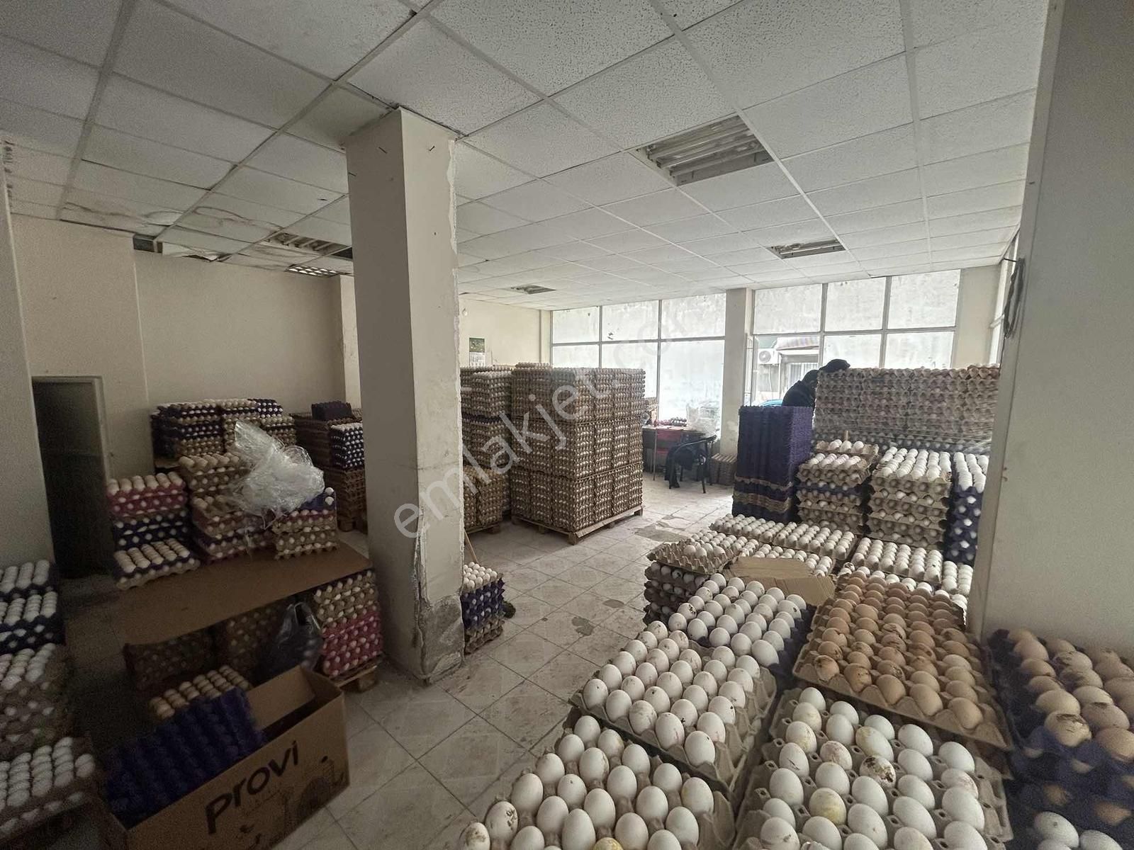 Mevlana Mahallesinde 100 M2 Çok Amaçlı Kiralık Dükkan - Görsel 4