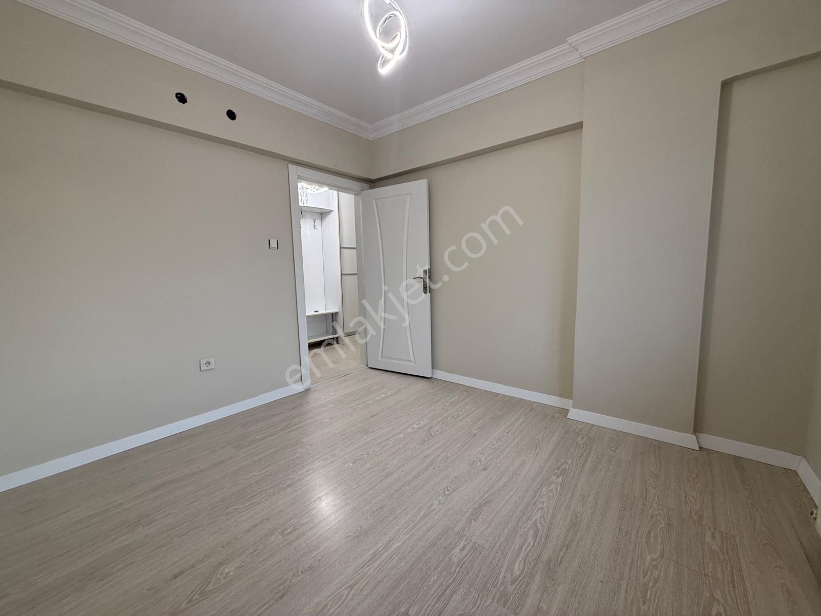 Kalecik Emlak'tan Protokol Yolu Yakını Geniş Yapılı Masrafsız Ferah 3+1 - Görsel 17