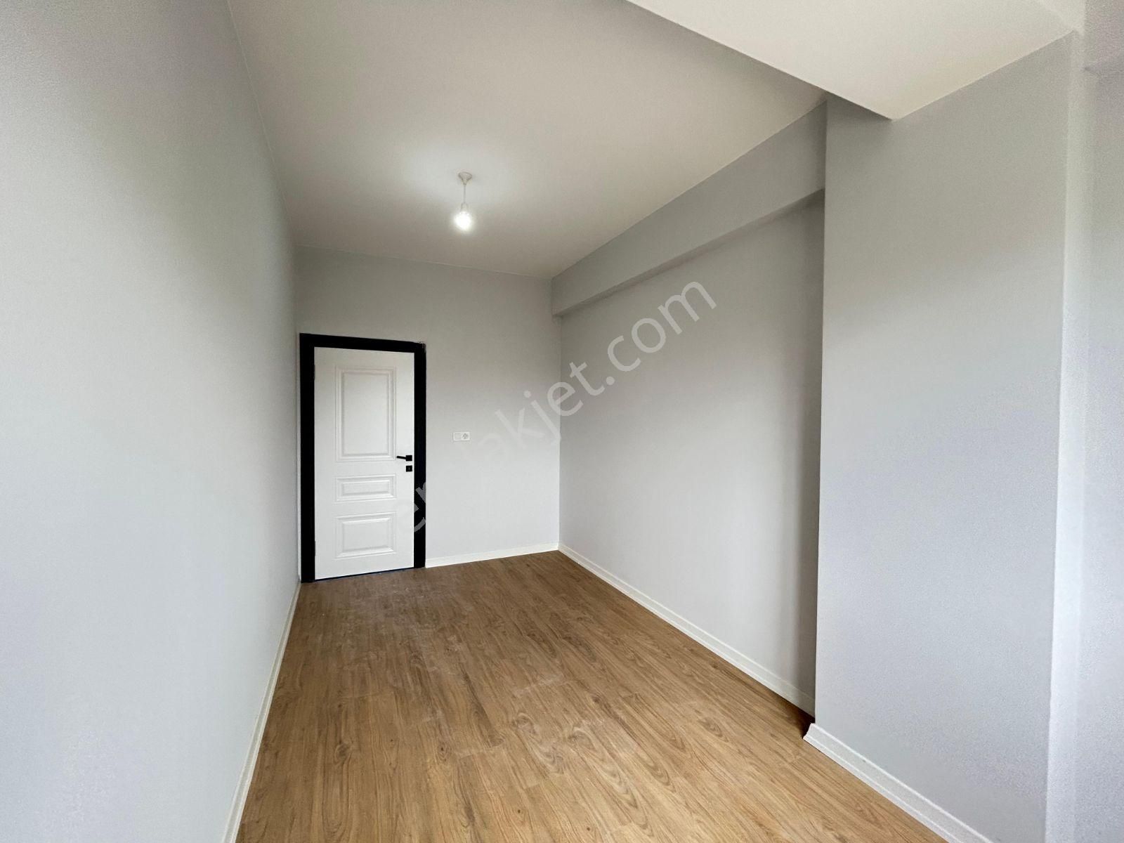 Bağlık Mahallesinde Ara Kat 3+1 Geniş Ve Lüks Daire - Görsel 15