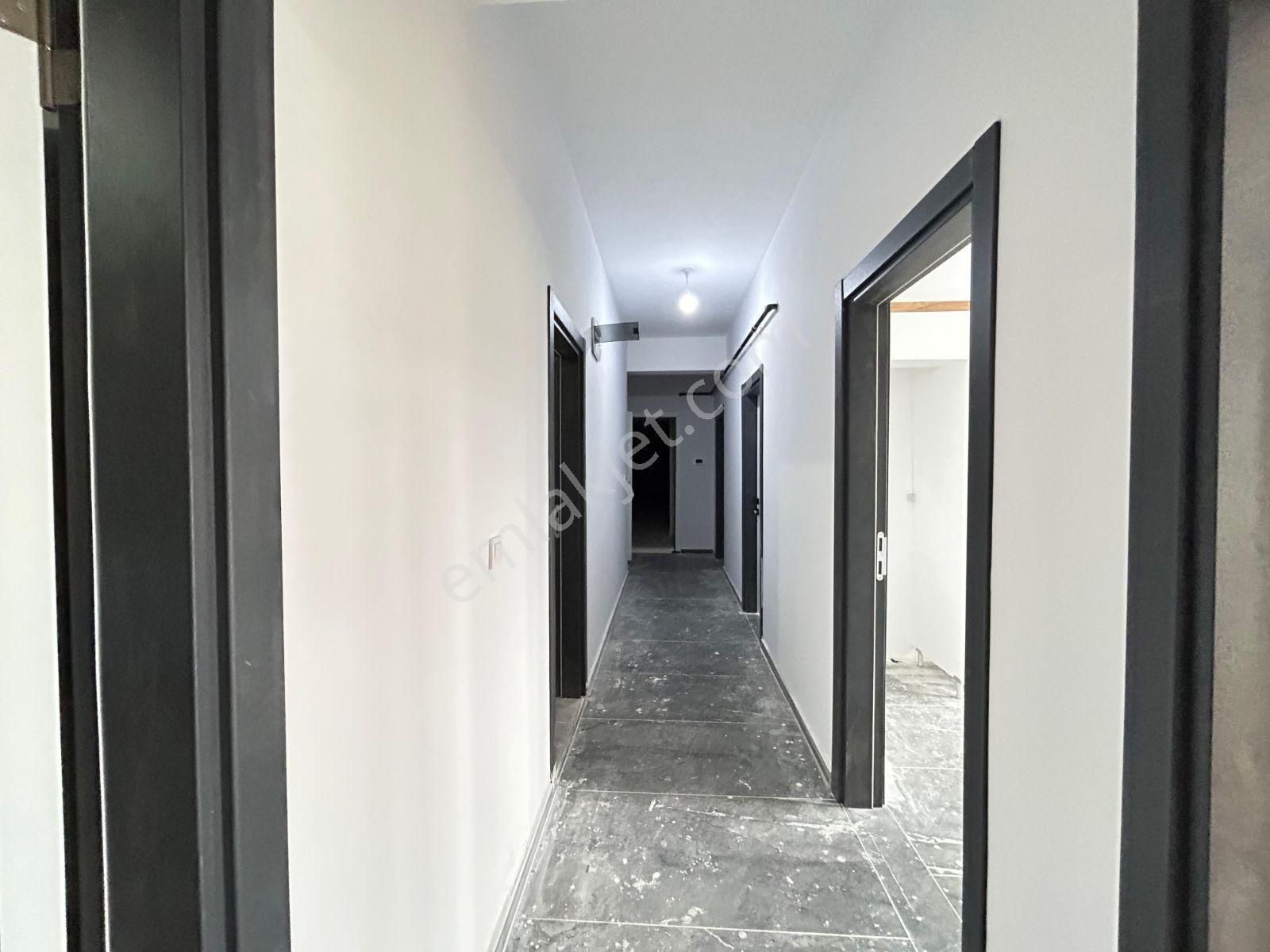 Bağlık Mahallesinde Ara Kat 3+1 Geniş Ve Lüks Daire - Görsel 2