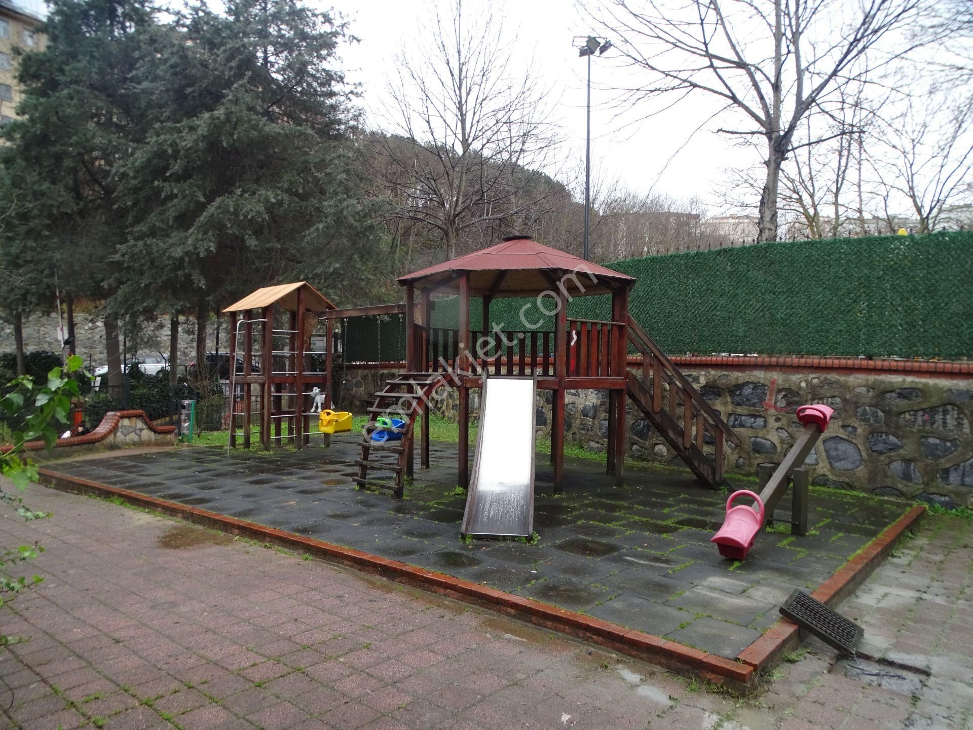 Sarıyer İstinye Boğaziçi Sitesinde Kiralık 3+1 Kombili - Görsel 14