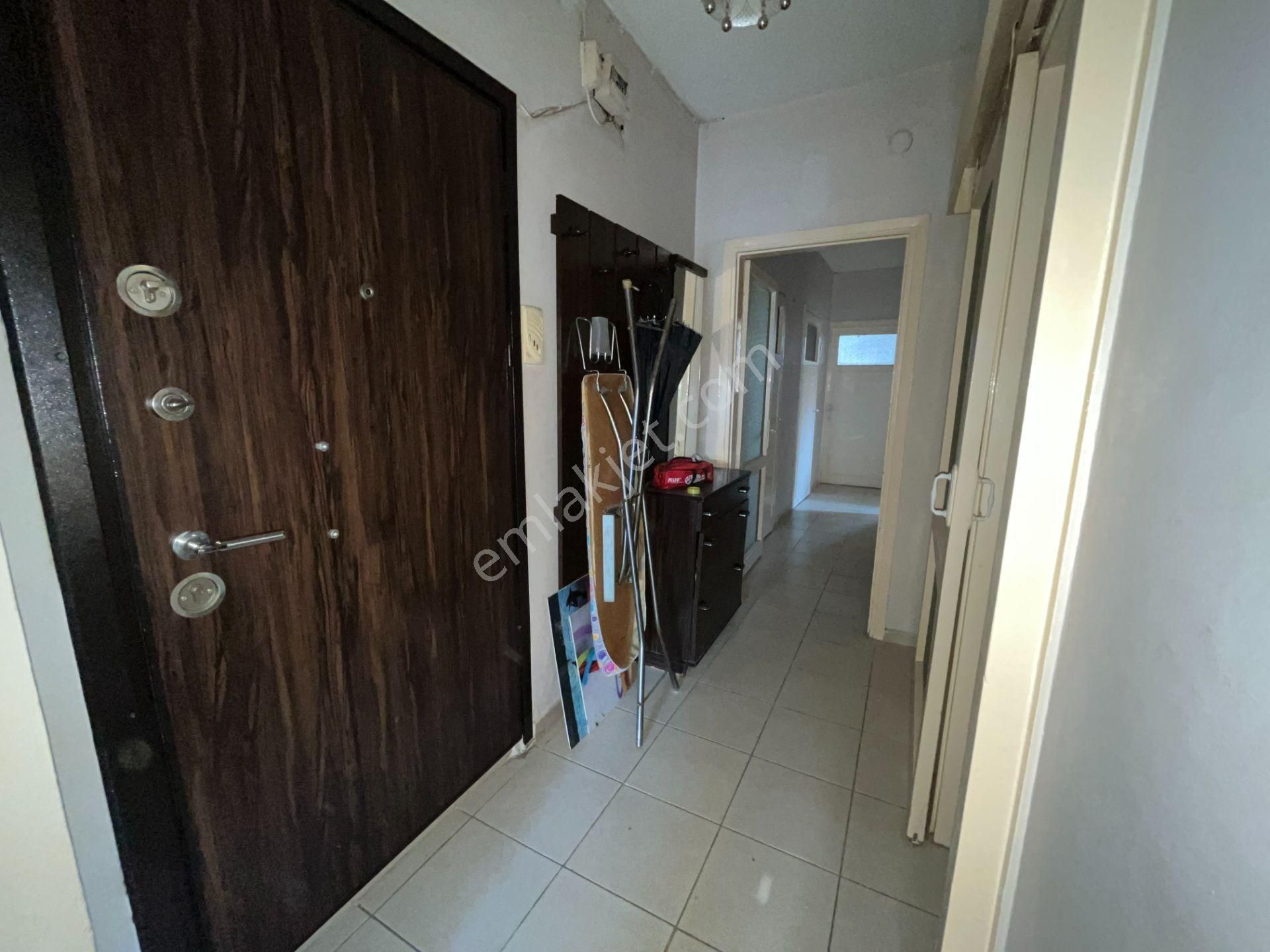 İzmir Karşıyaka Sahil'de Satılık Daire 3+1 87m2 - Görsel 24