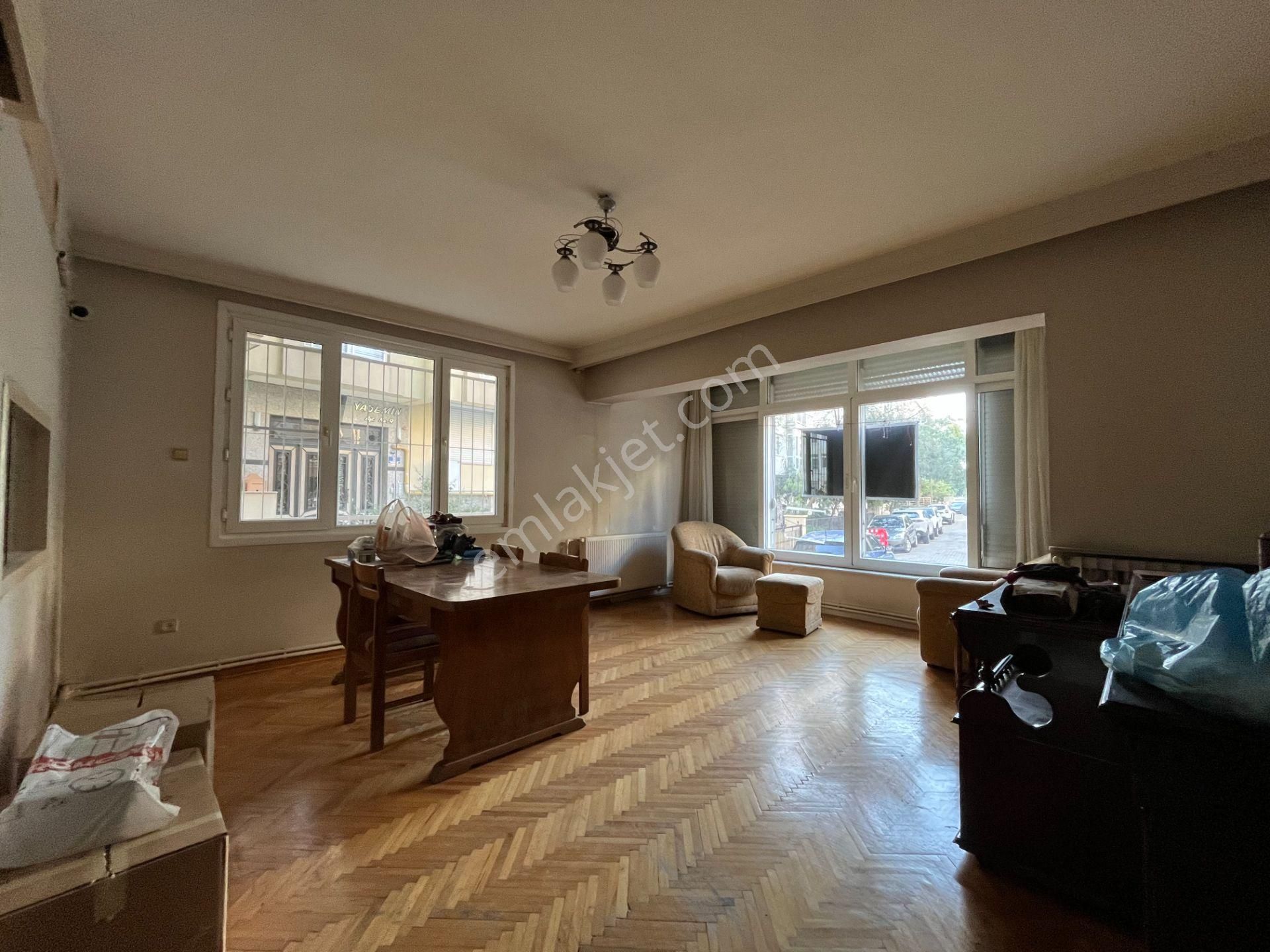 İzmir Karşıyaka Sahil'de Satılık Daire 3+1 87m2 - Görsel 6