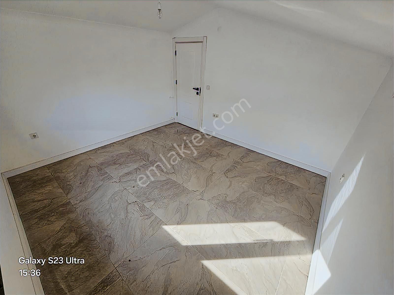 Eu Gayrimenkulden Denize Yakın Havuzlu Tek Müstakil 4+1 Villa - Görsel 22