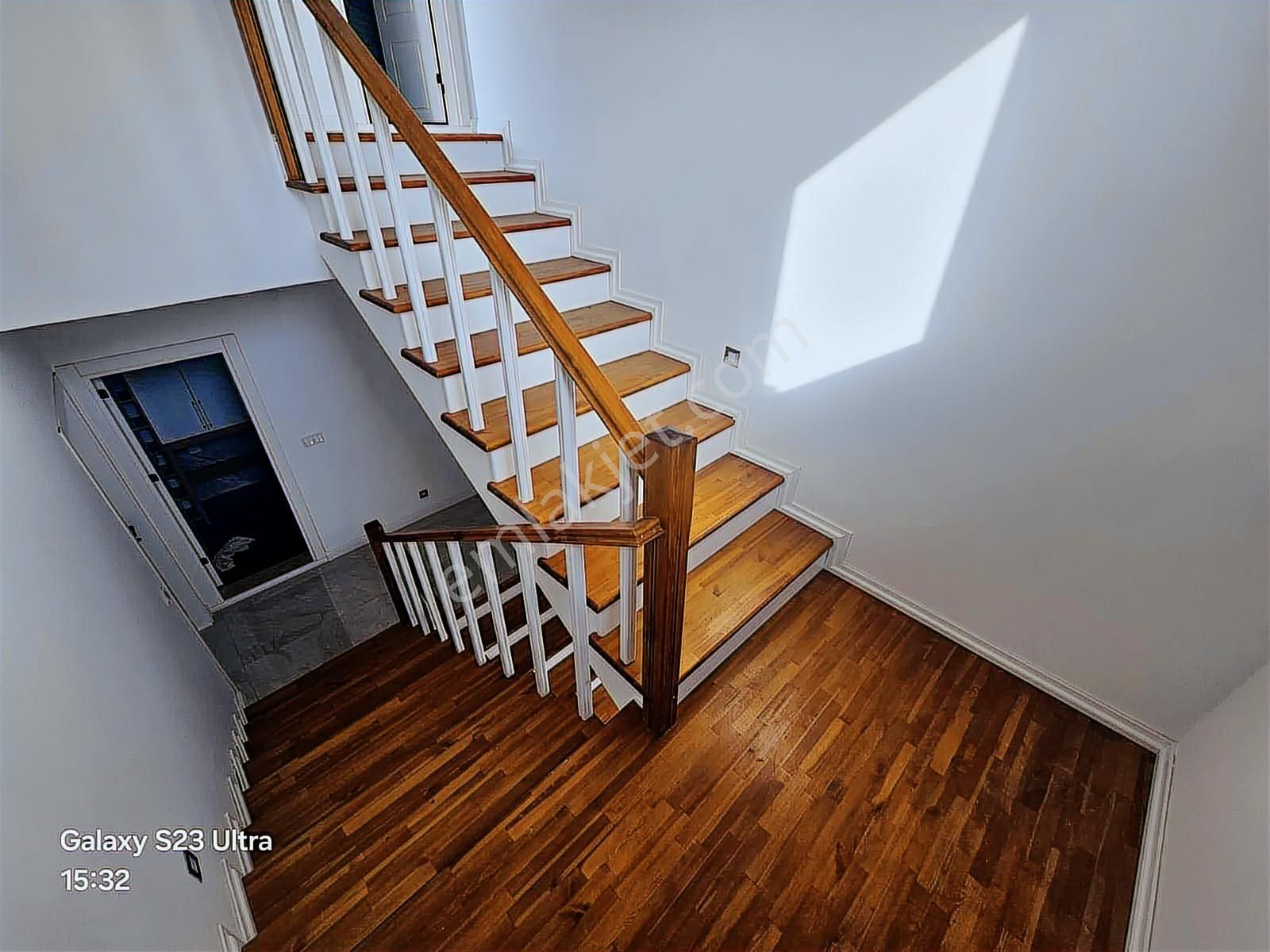 Eu Gayrimenkulden Denize Yakın Havuzlu Tek Müstakil 4+1 Villa - Görsel 27