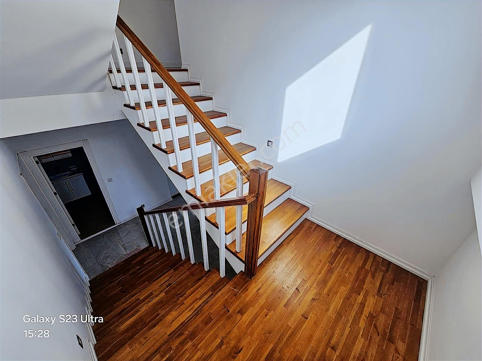 Eu Gayrimenkulden Denize Yakın Havuzlu Tek Müstakil 4+1 Villa - Görsel 10