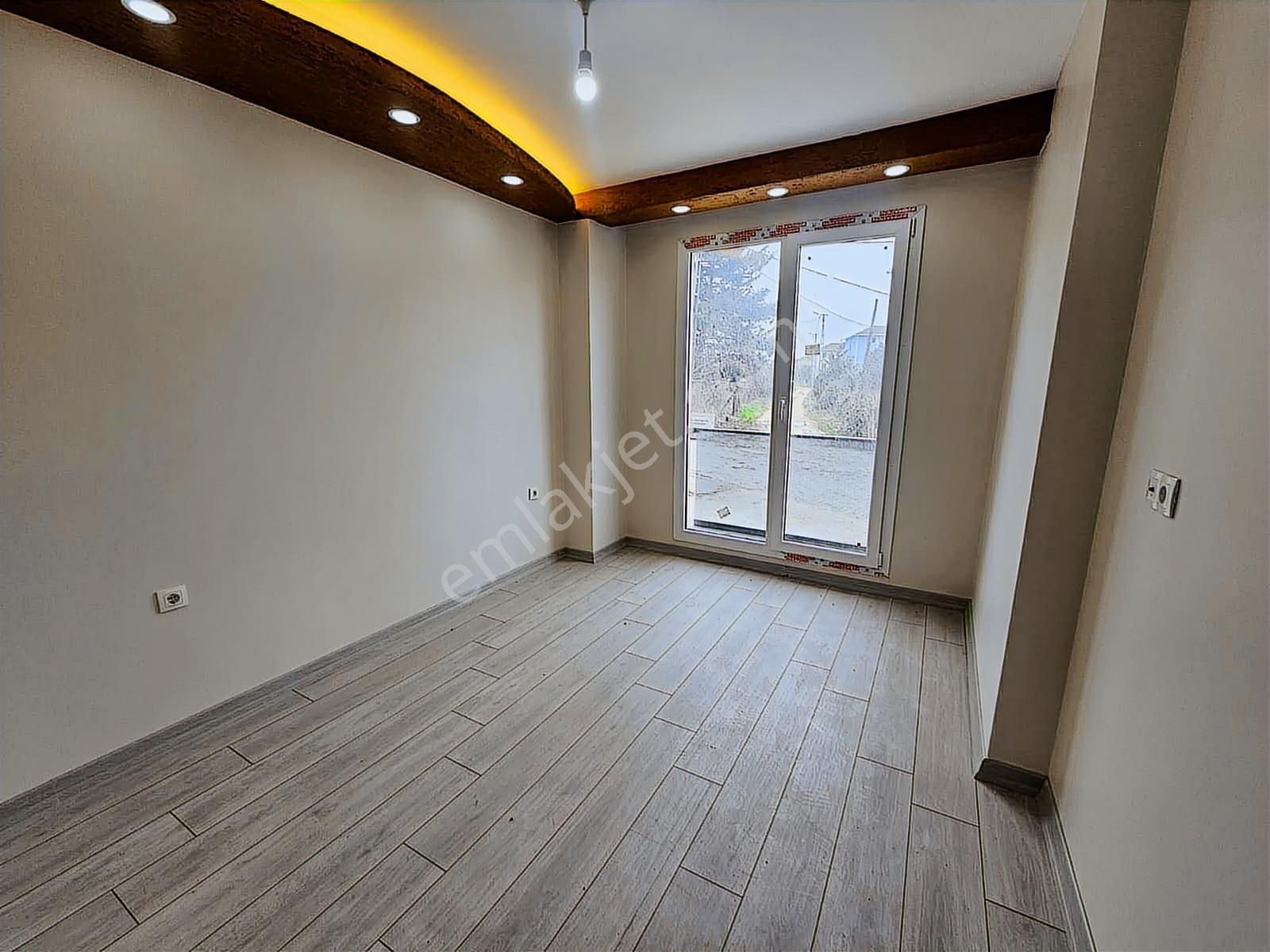 Kamiloba Merkezde Yeni Bina'da Deniz Manzaralı 2+1 Kiralık Daire - Görsel 7