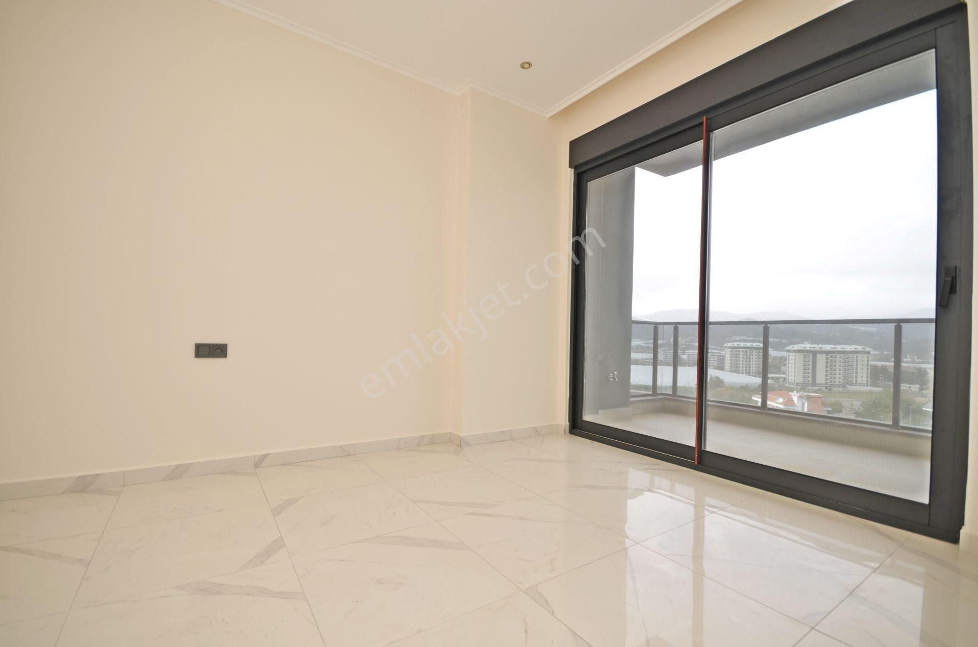 Alanya / Demirtaş’ta Havuz Manzaralı 2+1 Satılık Daire - Görsel 9