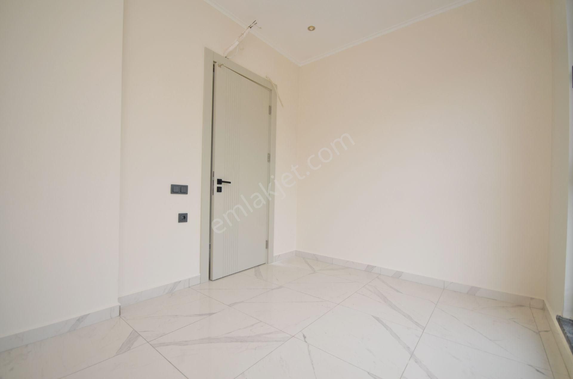 Alanya / Demirtaş’ta Havuz Manzaralı 2+1 Satılık Daire - Görsel 4