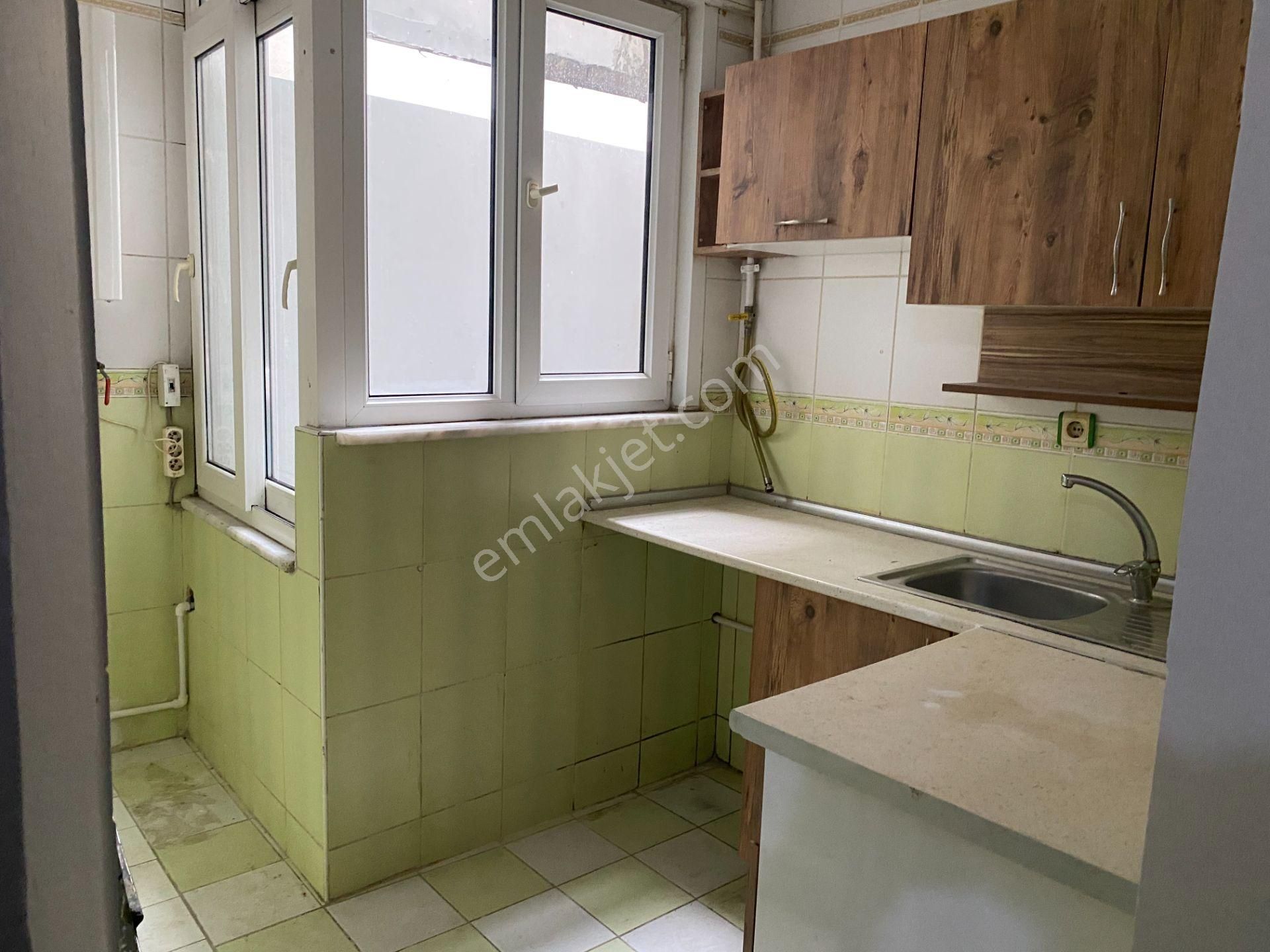 Destan-077-yedikule-merkez-yan-sk-geniş 1-salon+1-oda-kombili-70m2-yüksek-giriş - Görsel 26