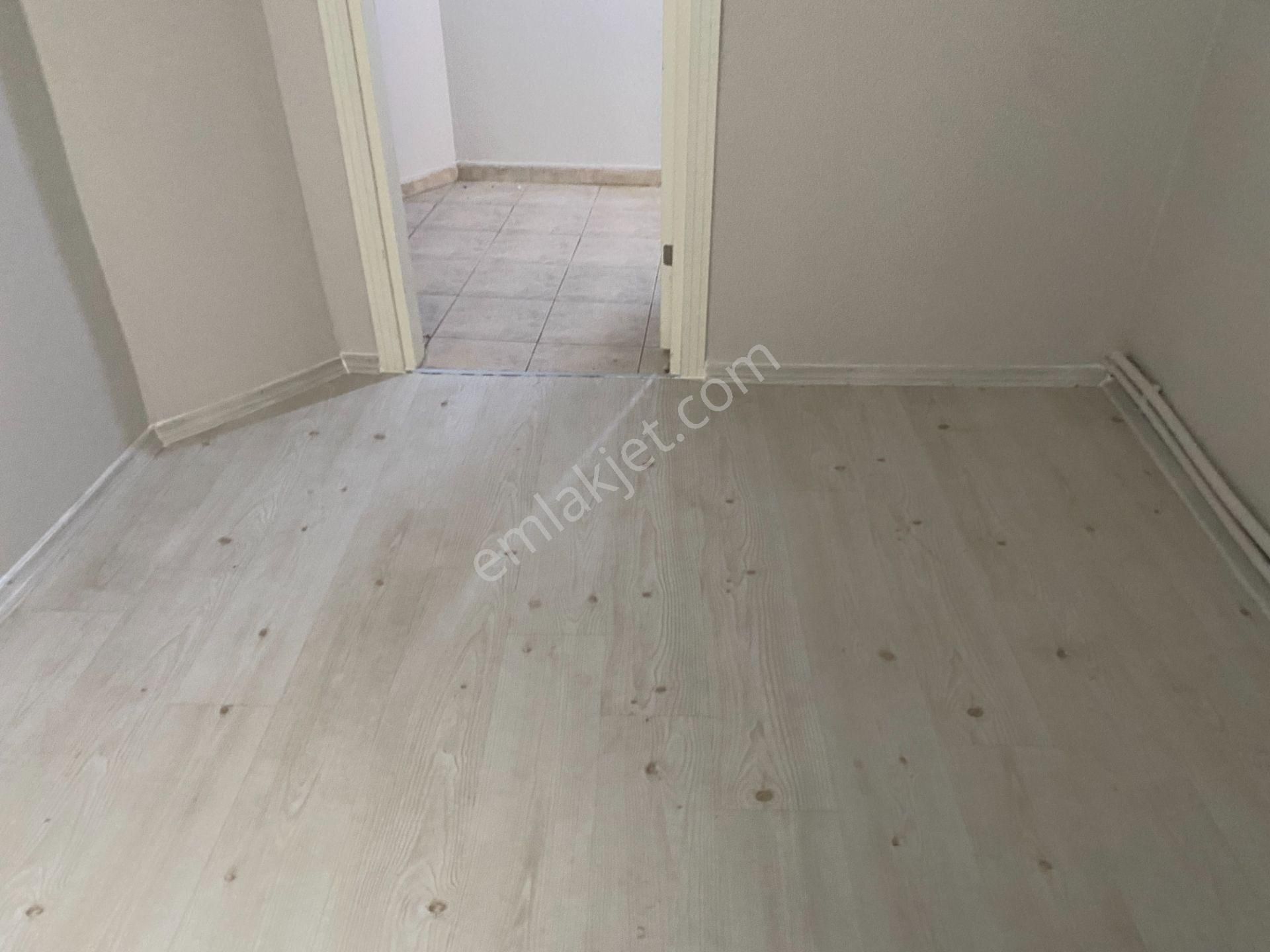 Destan-077-yedikule-merkez-yan-sk-geniş 1-salon+1-oda-kombili-70m2-yüksek-giriş - Görsel 16
