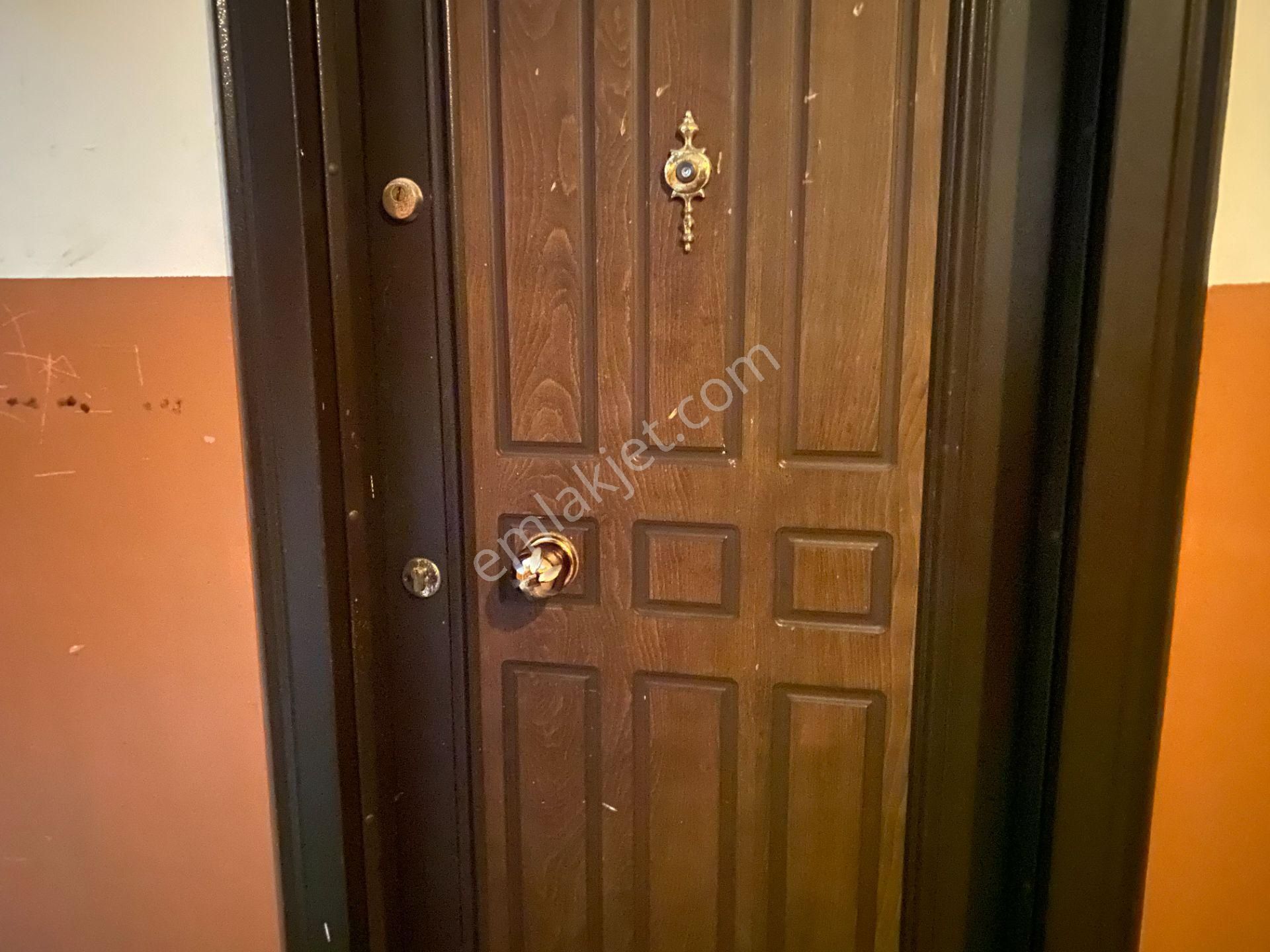 Destan-077-yedikule-merkez-yan-sk-geniş 1-salon+1-oda-kombili-70m2-yüksek-giriş - Görsel 13