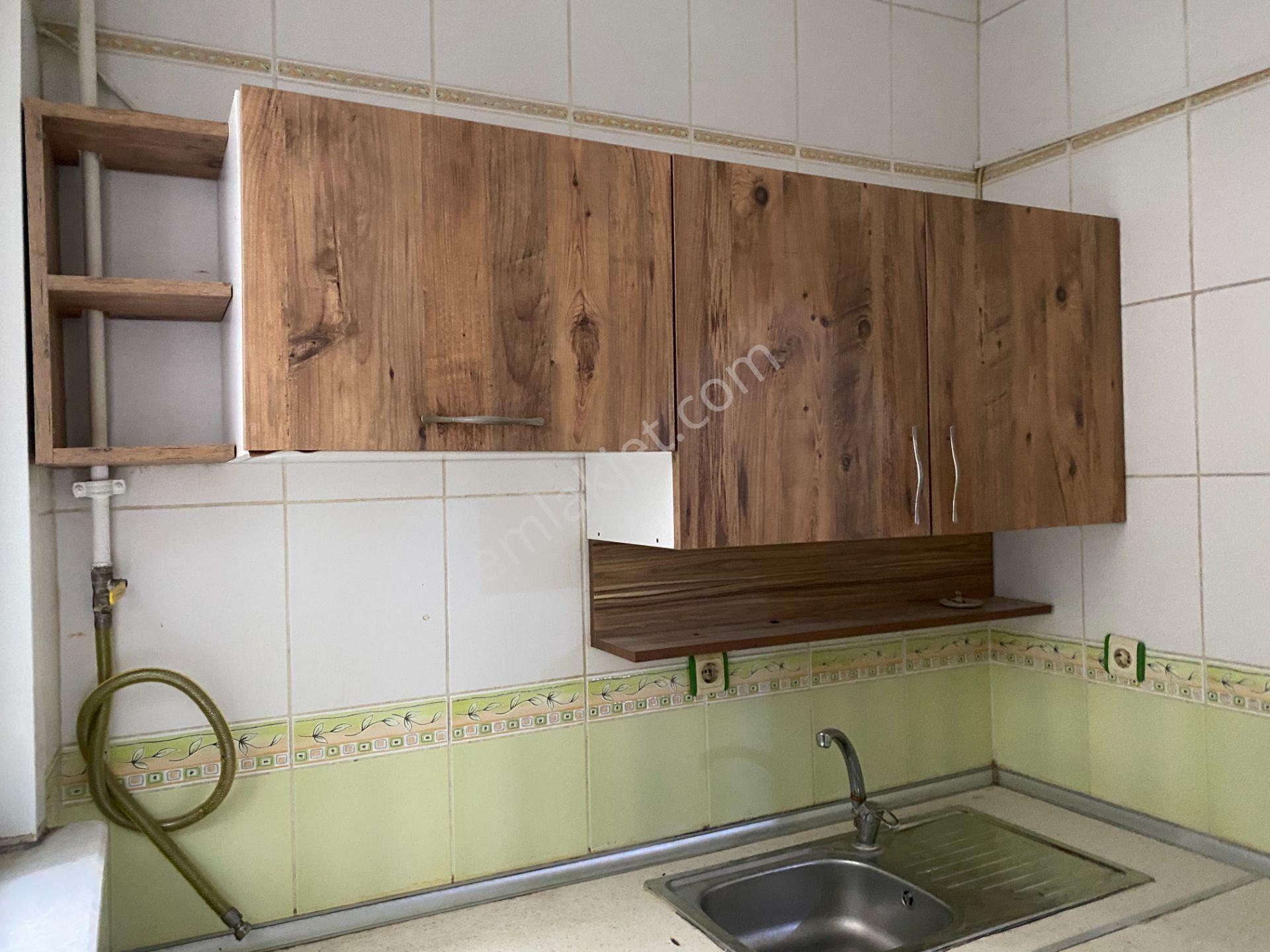 Destan-077-yedikule-merkez-yan-sk-geniş 1-salon+1-oda-kombili-70m2-yüksek-giriş - Görsel 28