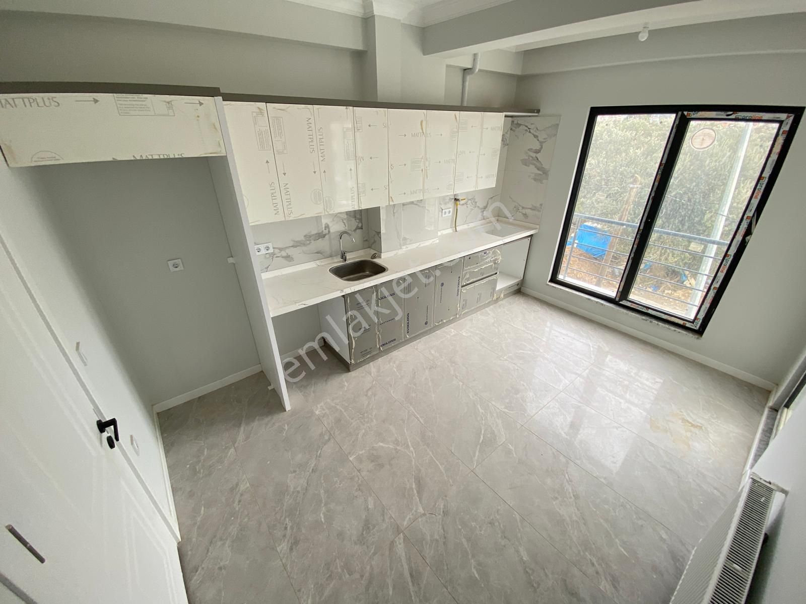 ▀▄mera Emlaktan Kadıköy Mh. 2+1 105m2 Köşe Sıfır Ultralüx Daire