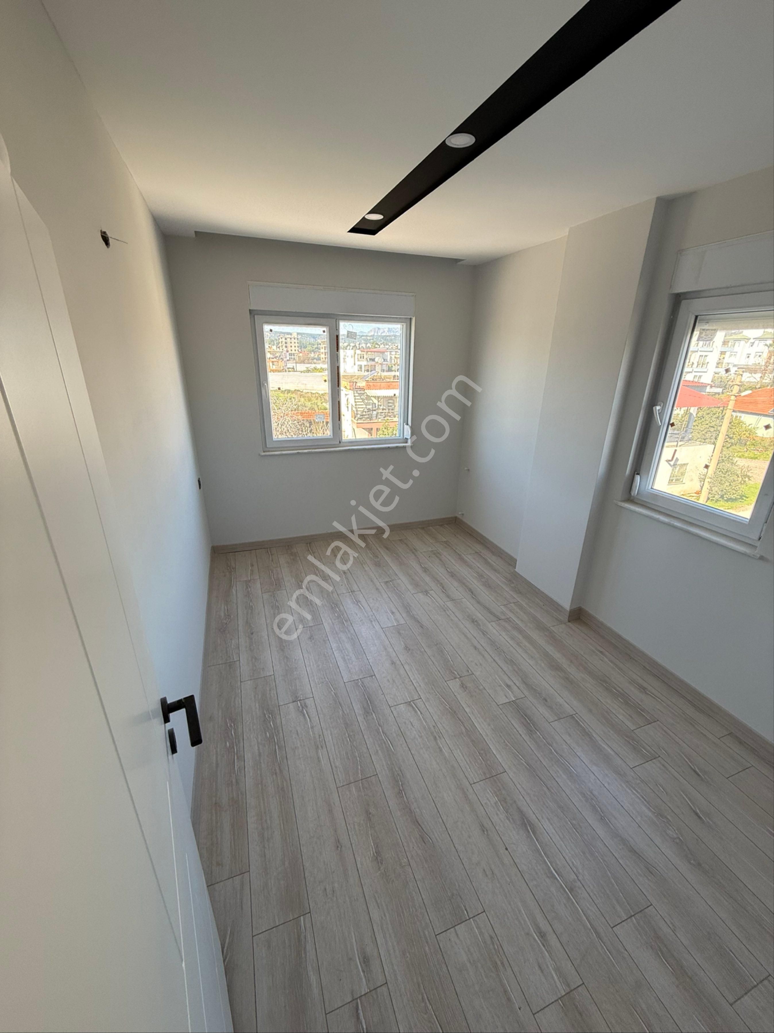 Demirel Mahallesi Tramwaya Yürüme Mesafesinde Arakat 3+1 Sıfır Daireler - Görsel 6