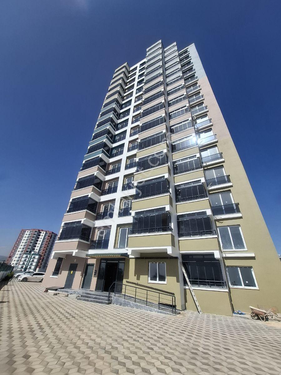 Havuzlu, Geniş Oturumlu 1+1 Kiralık Daire - Görsel 13