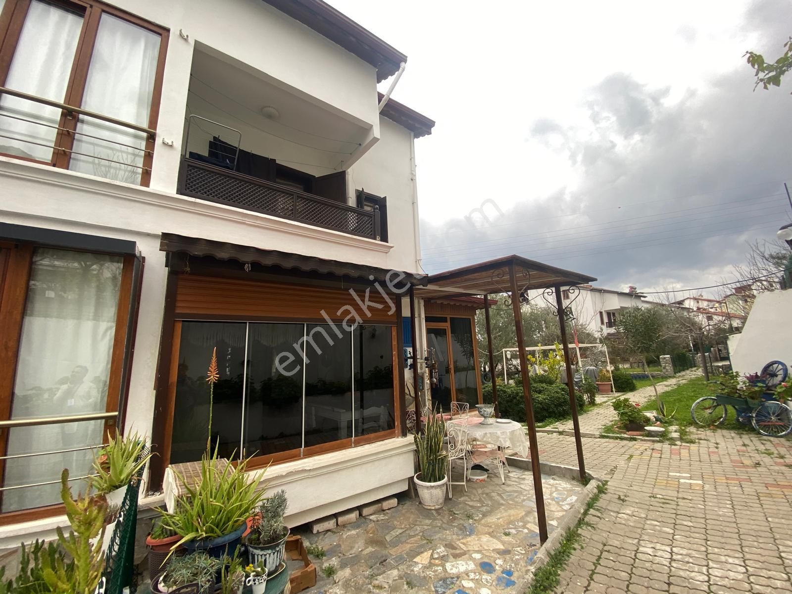 Küçükkuyu Mıhlıda Deniz Manzaralı 5+1 Villa - Görsel 36