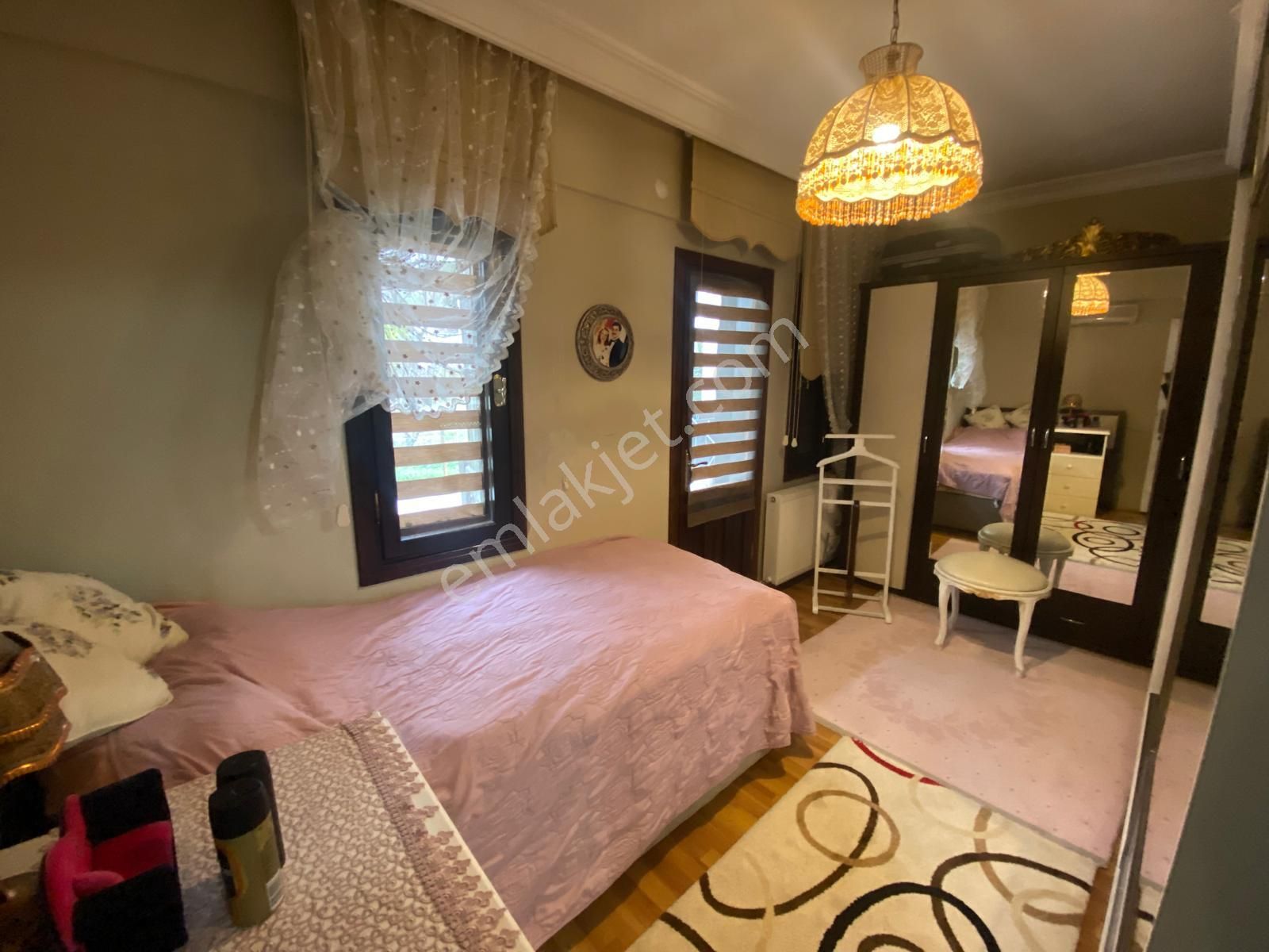 Küçükkuyu Mıhlıda Deniz Manzaralı 5+1 Villa - Görsel 19