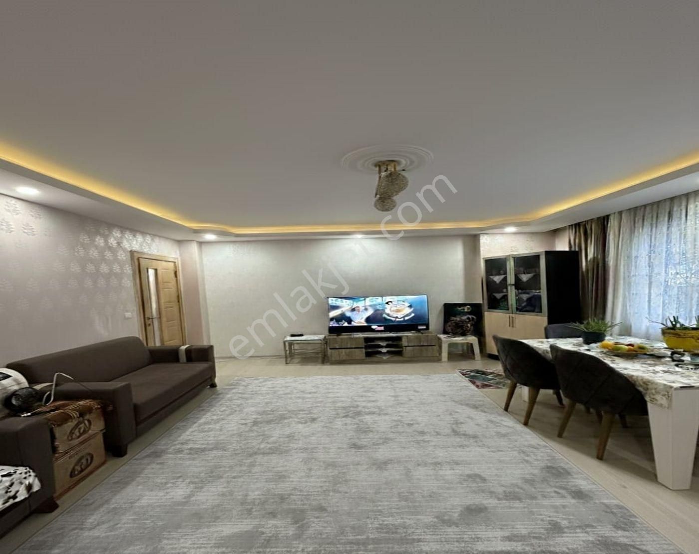 Beylikdüzü Yakuplu Mah Geniş M2 Satılık 3+1 Daire - Görsel 4