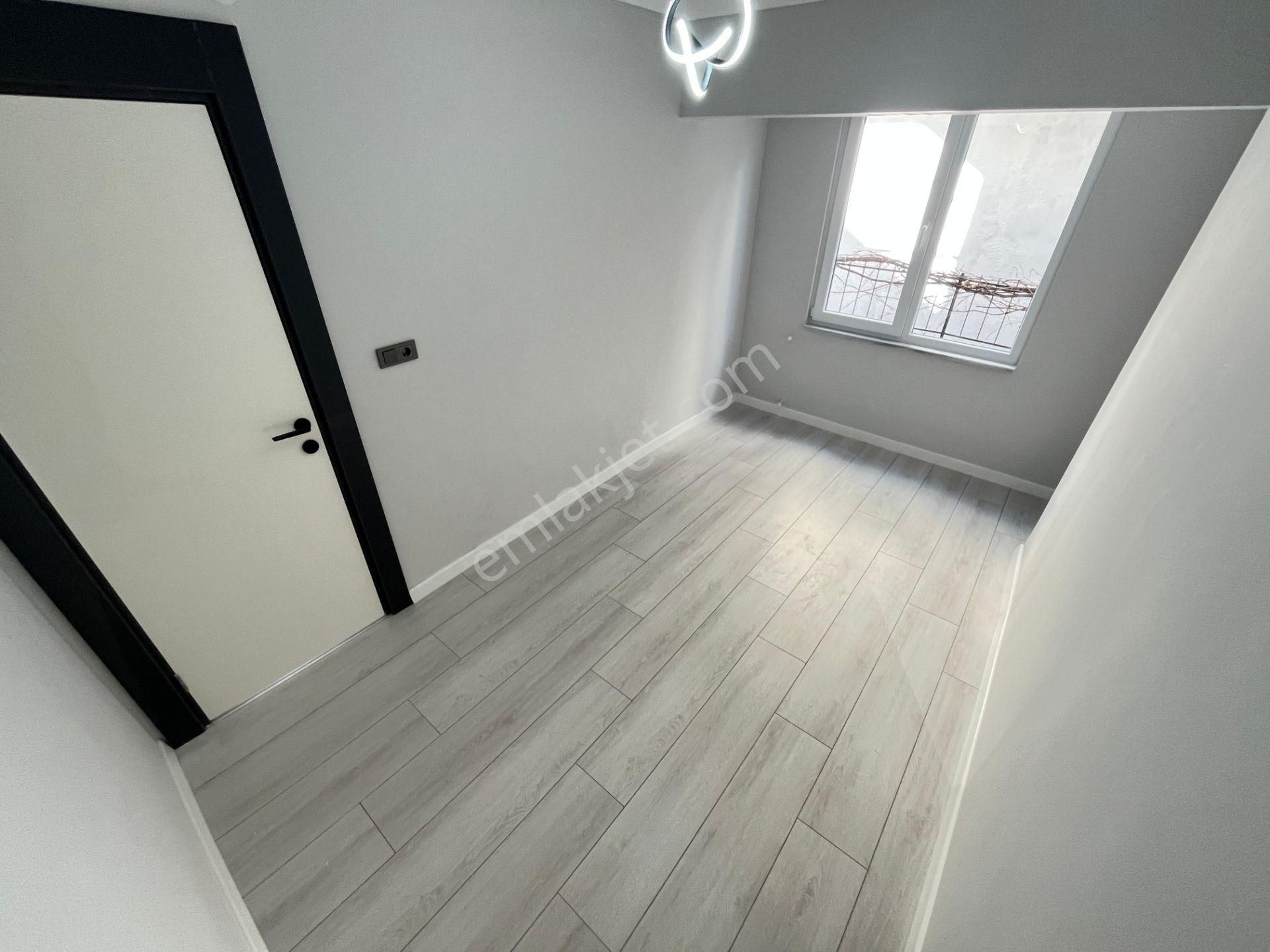 Gürsoy'dan Akçay Merkezde Bahçeli Ön Cephe Fırsat 2+1 Daire - Görsel 21