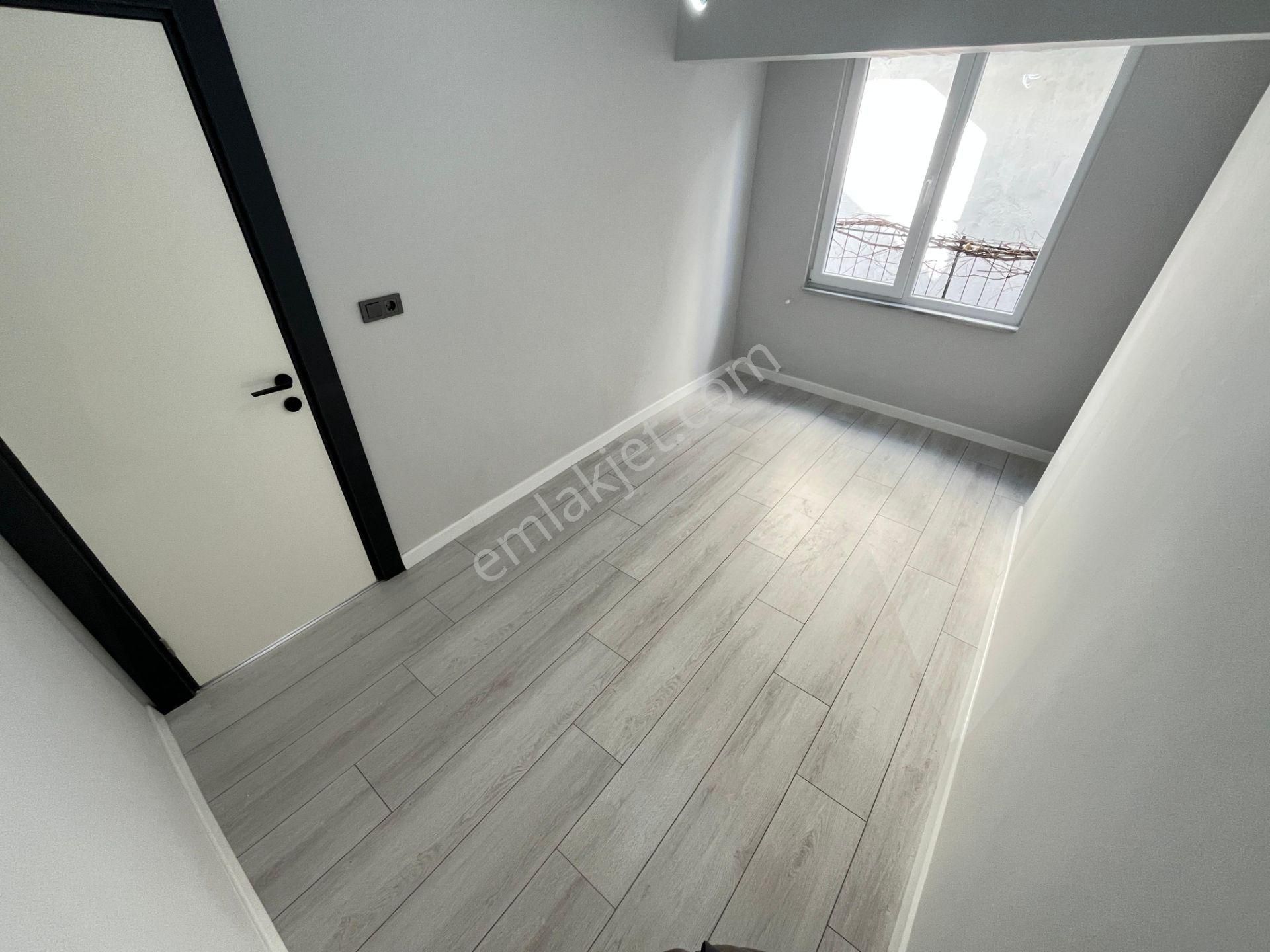 Gürsoy'dan Akçay Merkezde Bahçeli Ön Cephe Fırsat 2+1 Daire - Görsel 20