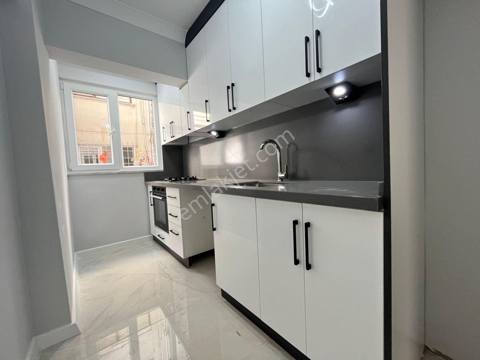 Gürsoy'dan Akçay Merkezde Bahçeli Ön Cephe Fırsat 2+1 Daire - Görsel 15