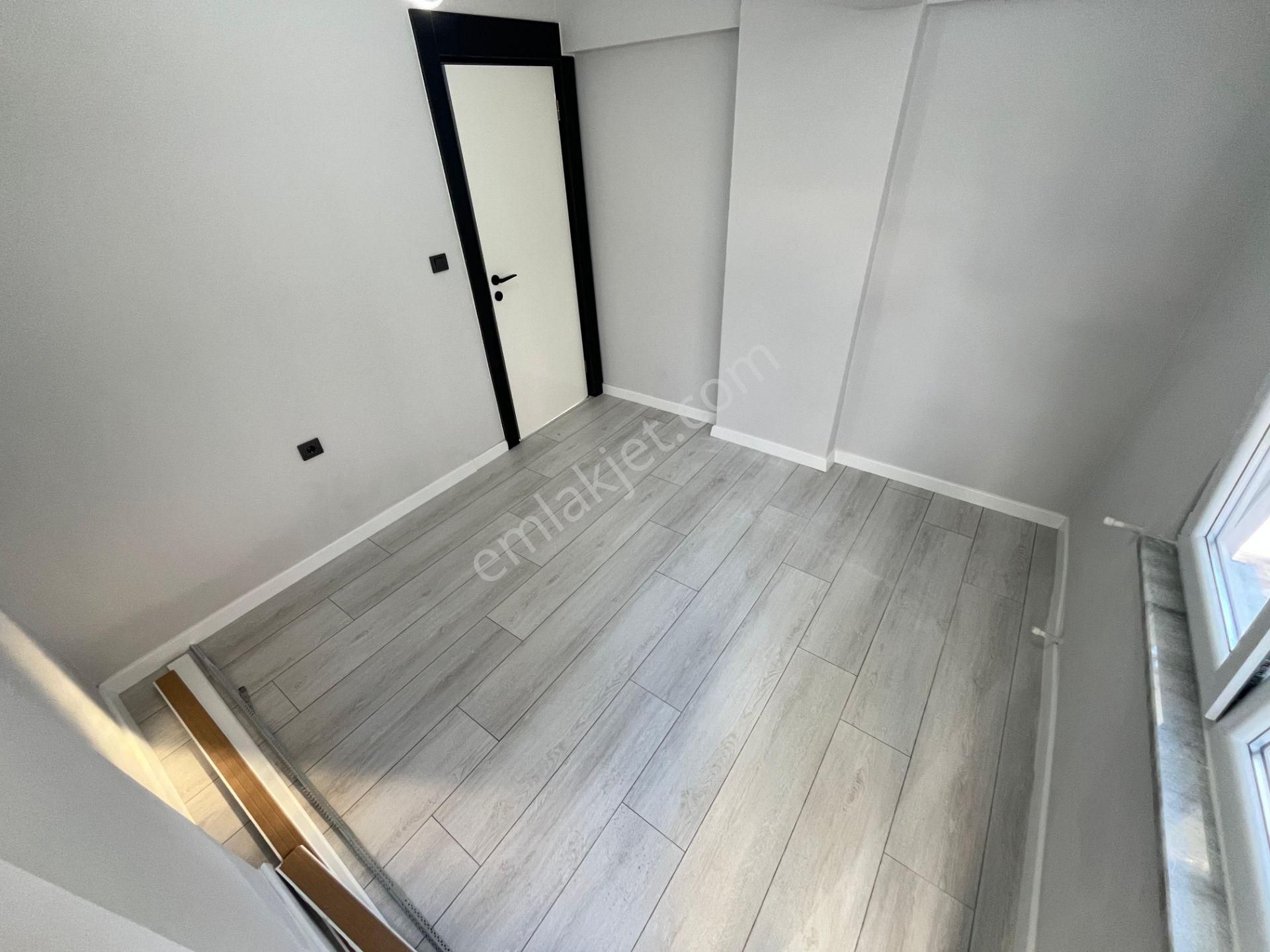 Gürsoy'dan Akçay Merkezde Bahçeli Ön Cephe Fırsat 2+1 Daire - Görsel 19