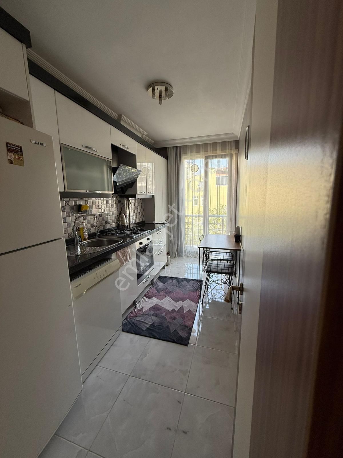 Beylikdüzü Merkezinde Geniş M2 Oturuma Hazır Eşyalı Kiralık Daire !! - Görsel 21