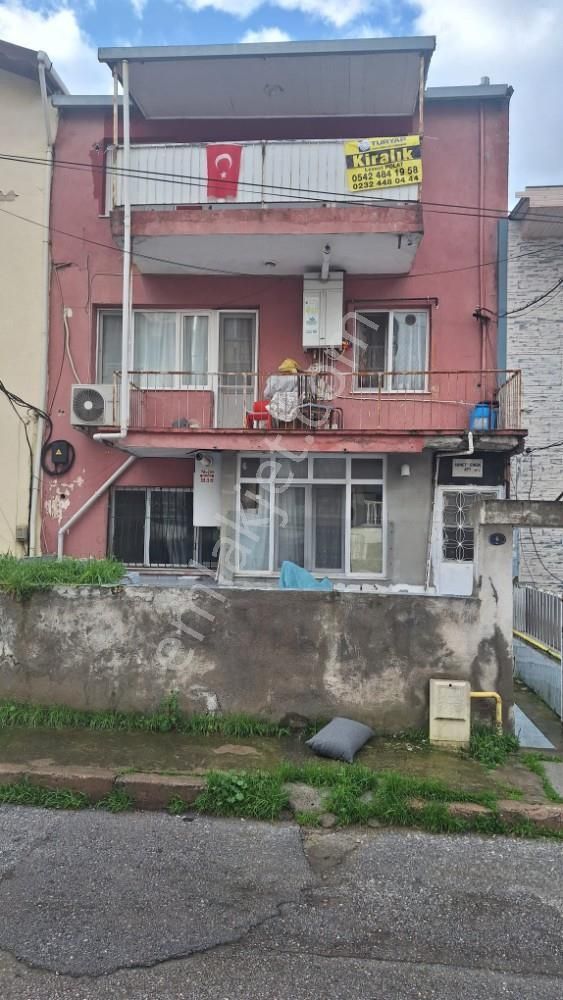 Bornova/inönü Mah. 120 M2 Teraslı 3+1 Kiralık Daire - Görsel 9