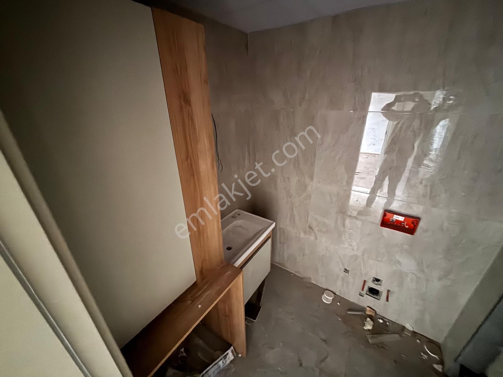 Mera Emlaktan Kadıköy Mh 1+1 Y. Isıtmalı K.otoparklı Sıfır Daire - Görsel 3