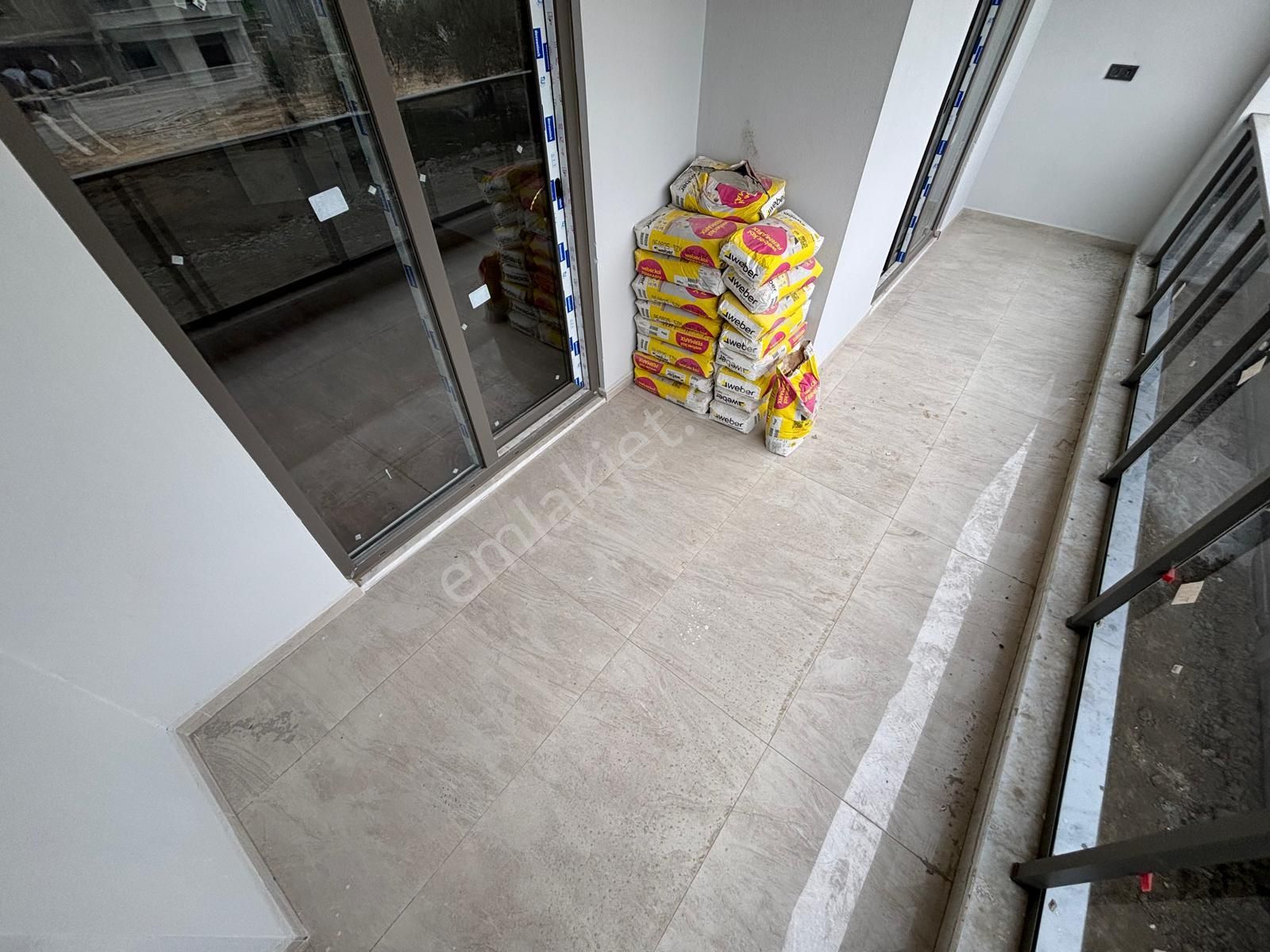 Mera Emlaktan Kadıköy Mh 1+1 Y. Isıtmalı K.otoparklı Sıfır Daire - Görsel 4
