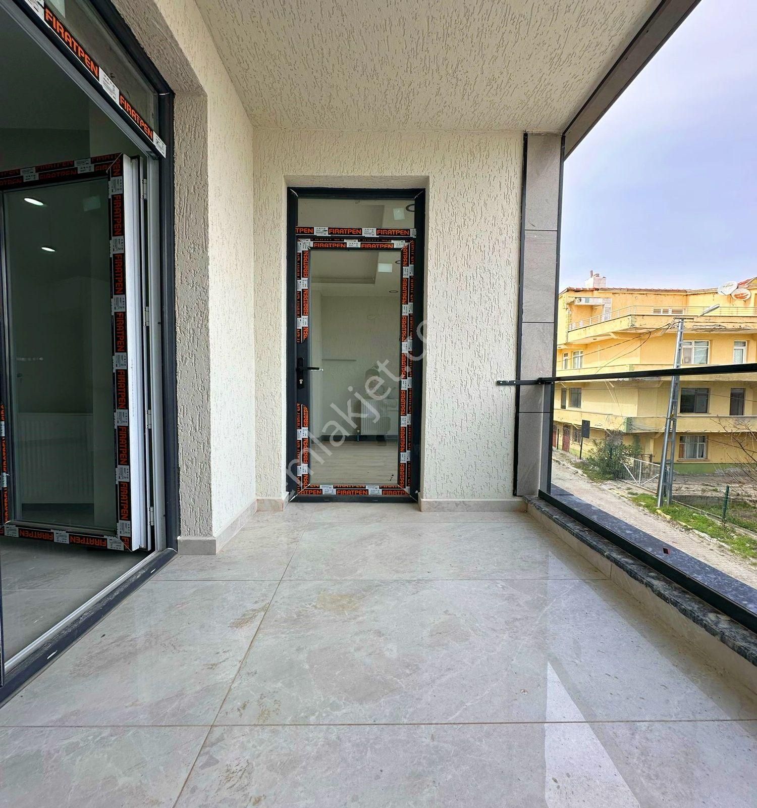 Beylikdüzü Kavaklı Mh.'de 3+1 Satılık Sıfır Arakat Daire - Görsel 21