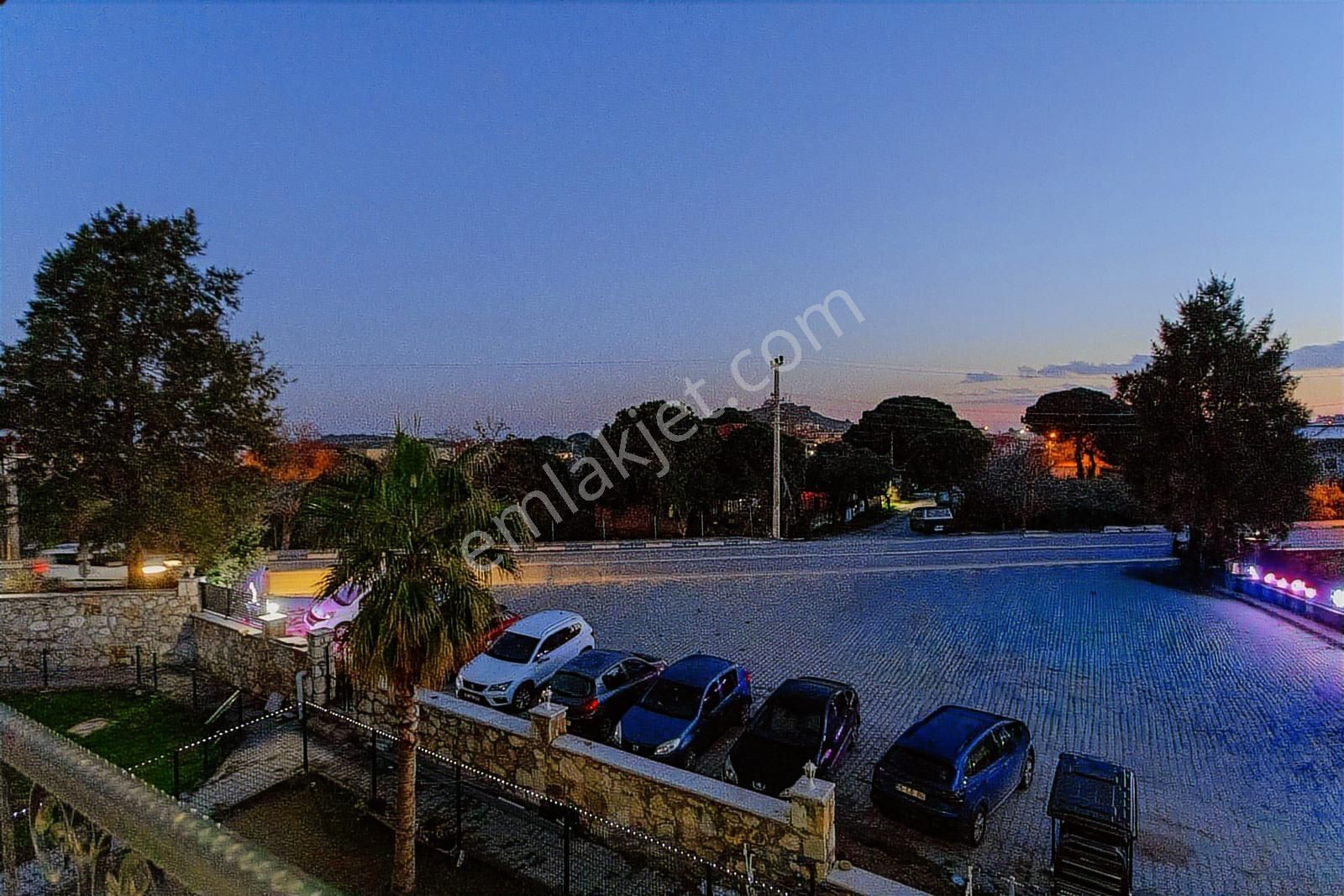 Foça Hacıveli Mah. Bağ Evlerinde Satılık 2+1 Eşyalı Daire - Görsel 22