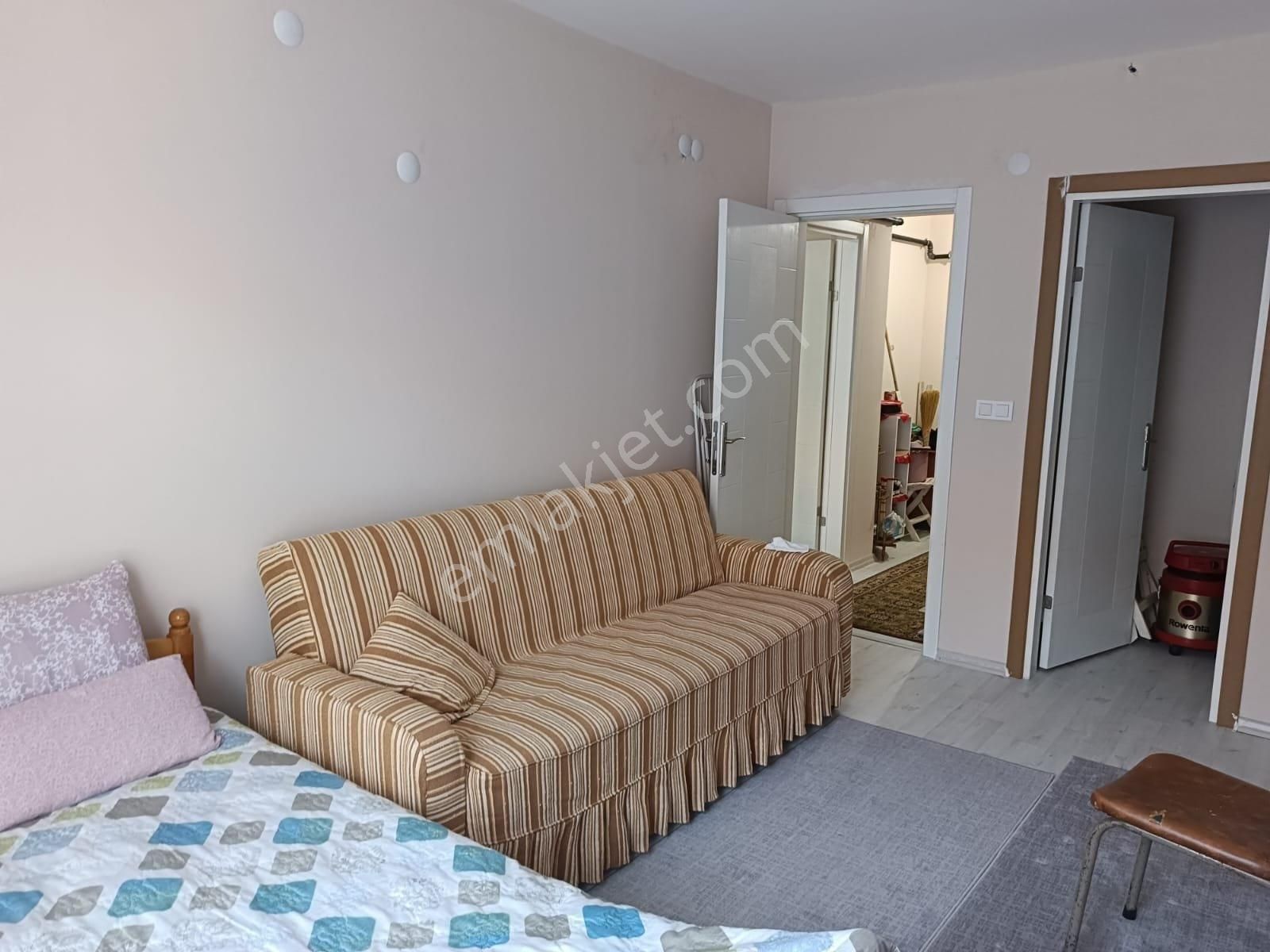 Aydın Merkez Fatih Mahallesi'nde Satılık Otoparklı Asansörlü 1+1 - Görsel 8