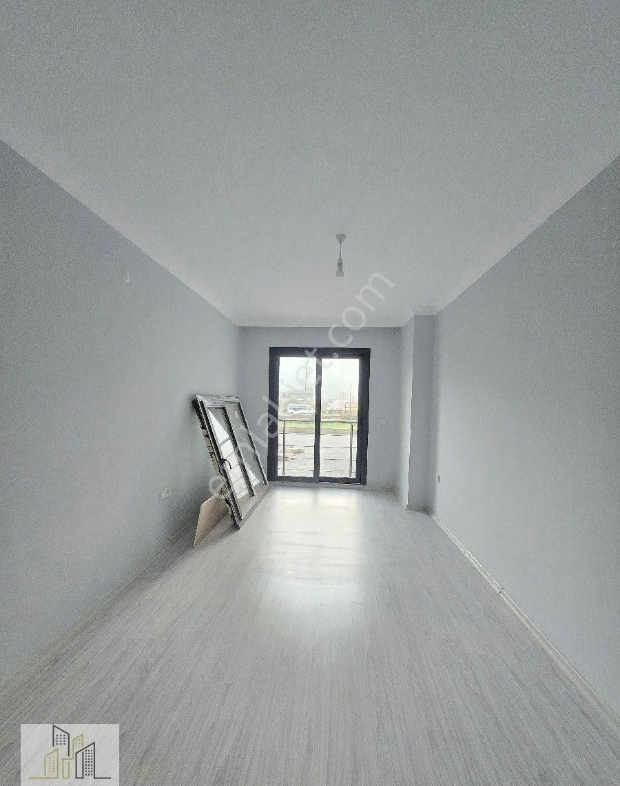 Okul Çarşı Bölgesinde Lüks Kiralık Daire - Görsel 15