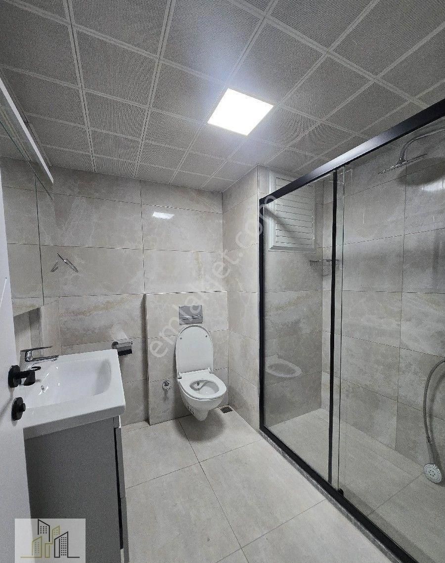 Okul Çarşı Bölgesinde Lüks Kiralık Daire - Görsel 5