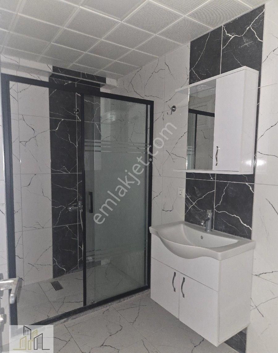 Çarşı Sokağında Kiralık 2+1 Daire - Görsel 20