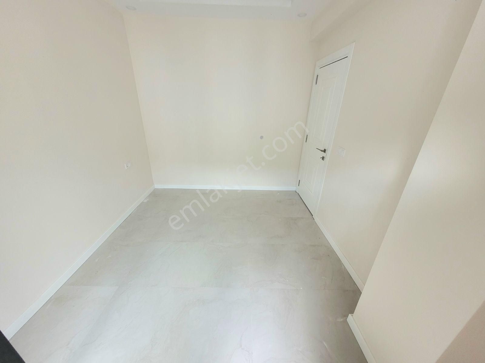 Lozan Caddesi'nde Sıfır 1+1 - 2+1 Balkonlu Suıt Daireler - Görsel 2