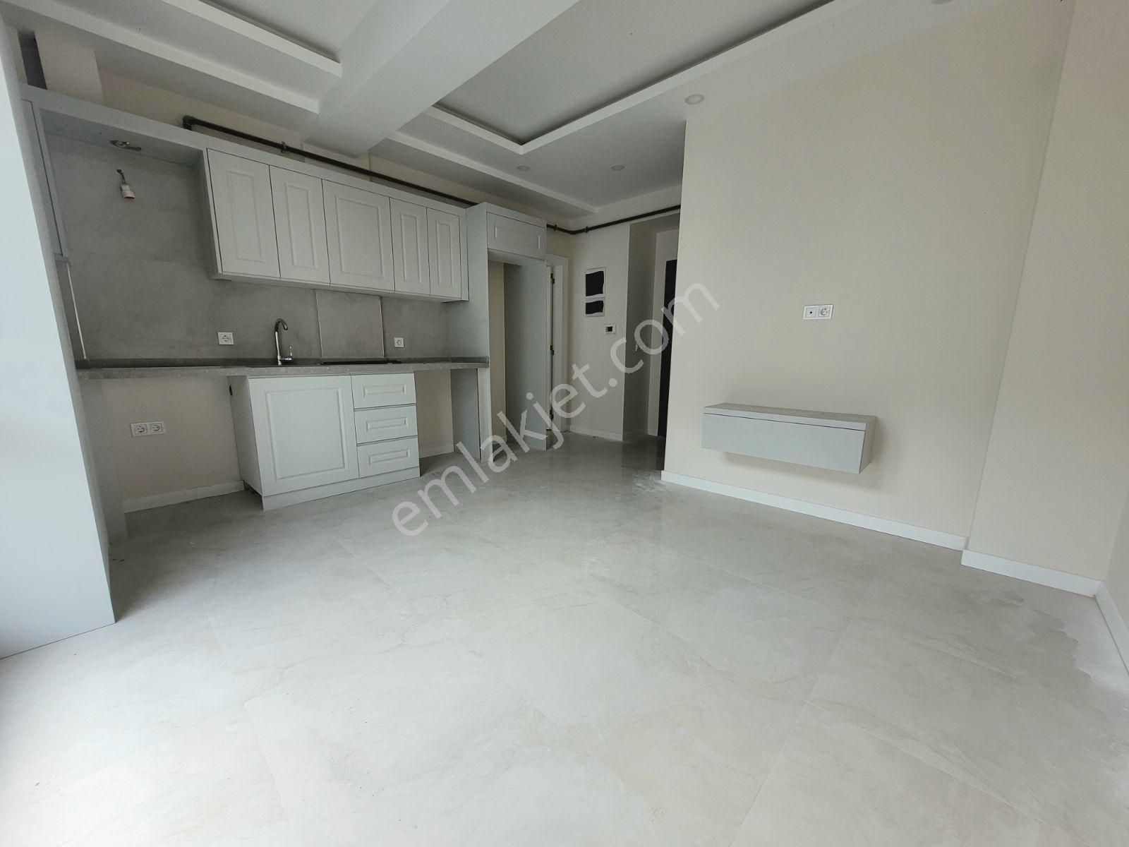 Lozan Caddesi'nde Sıfır 1+1 - 2+1 Balkonlu Suıt Daireler - Görsel 18