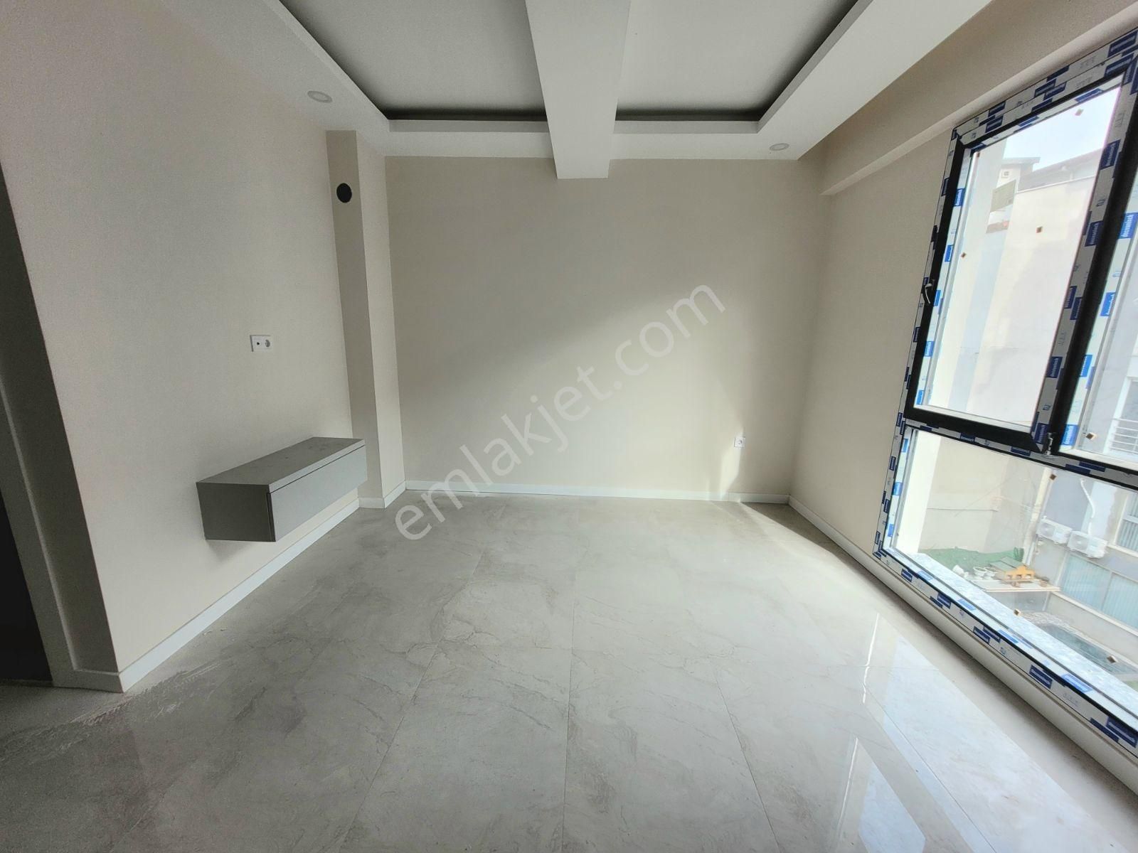 Lozan Caddesi'nde Sıfır 1+1 - 2+1 Balkonlu Suıt Daireler - Görsel 4