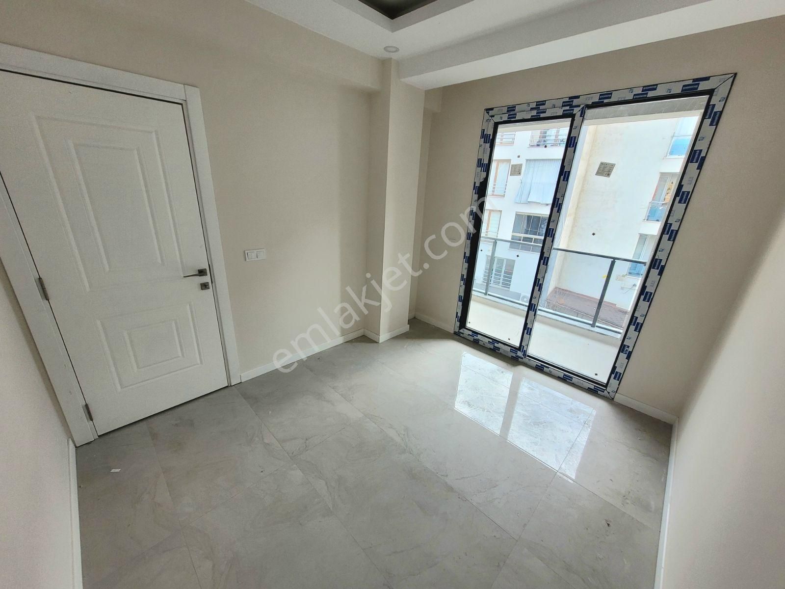 Lozan Caddesi'nde Sıfır 1+1 - 2+1 Balkonlu Suıt Daireler - Görsel 13