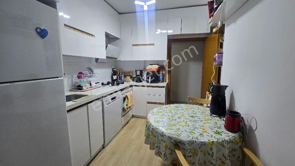 Kartaltepe Mh Asım Gündüz Cd Üstü 3+1 Bağımsız Salon Ön Cephe Satılık Daire Yıldız Emlak'tan