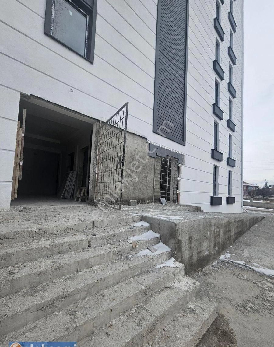 Emlaknomi'den Hacımutahır'da 3+1 3 Aya Teslim Lüks Ara Kat Satılık Daıreler - Görsel 10