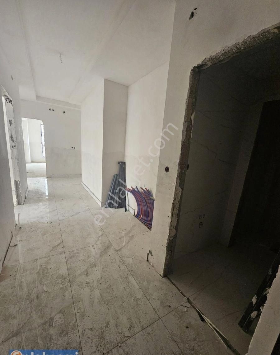 Emlaknomi'den Hacımutahır'da 3+1 3 Aya Teslim Lüks Ara Kat Satılık Daıreler - Görsel 2