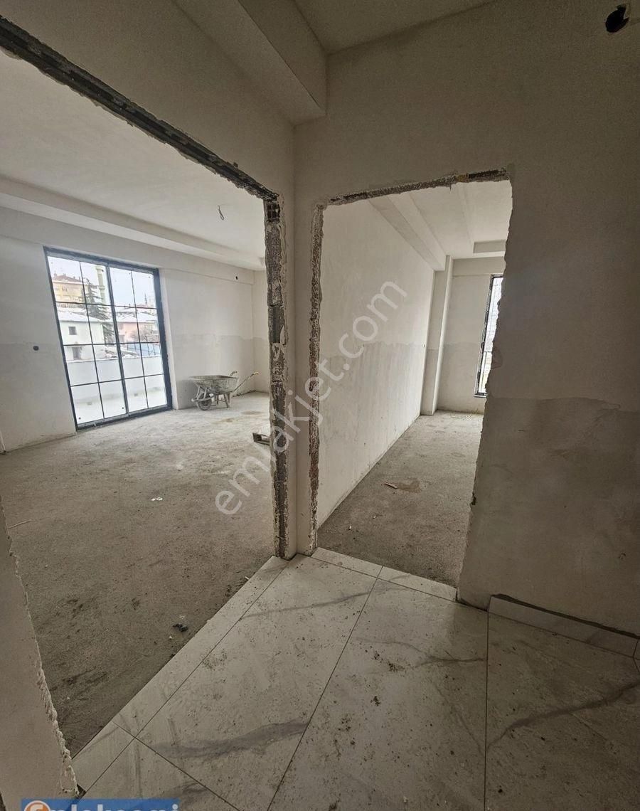 Emlaknomi'den Hacımutahır'da 3+1 3 Aya Teslim Lüks Ara Kat Satılık Daıreler - Görsel 15