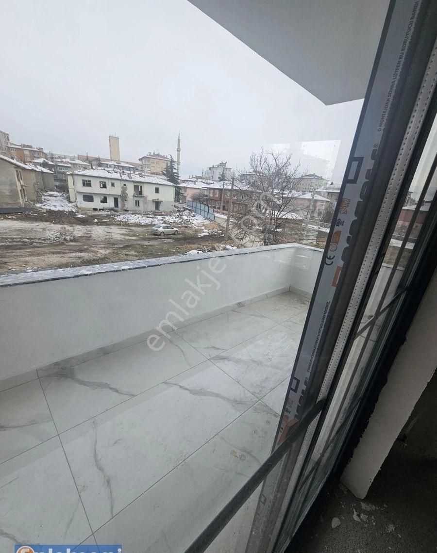 Emlaknomi'den Hacımutahır'da 3+1 3 Aya Teslim Lüks Ara Kat Satılık Daıreler - Görsel 9